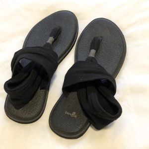 Sanuk sandals